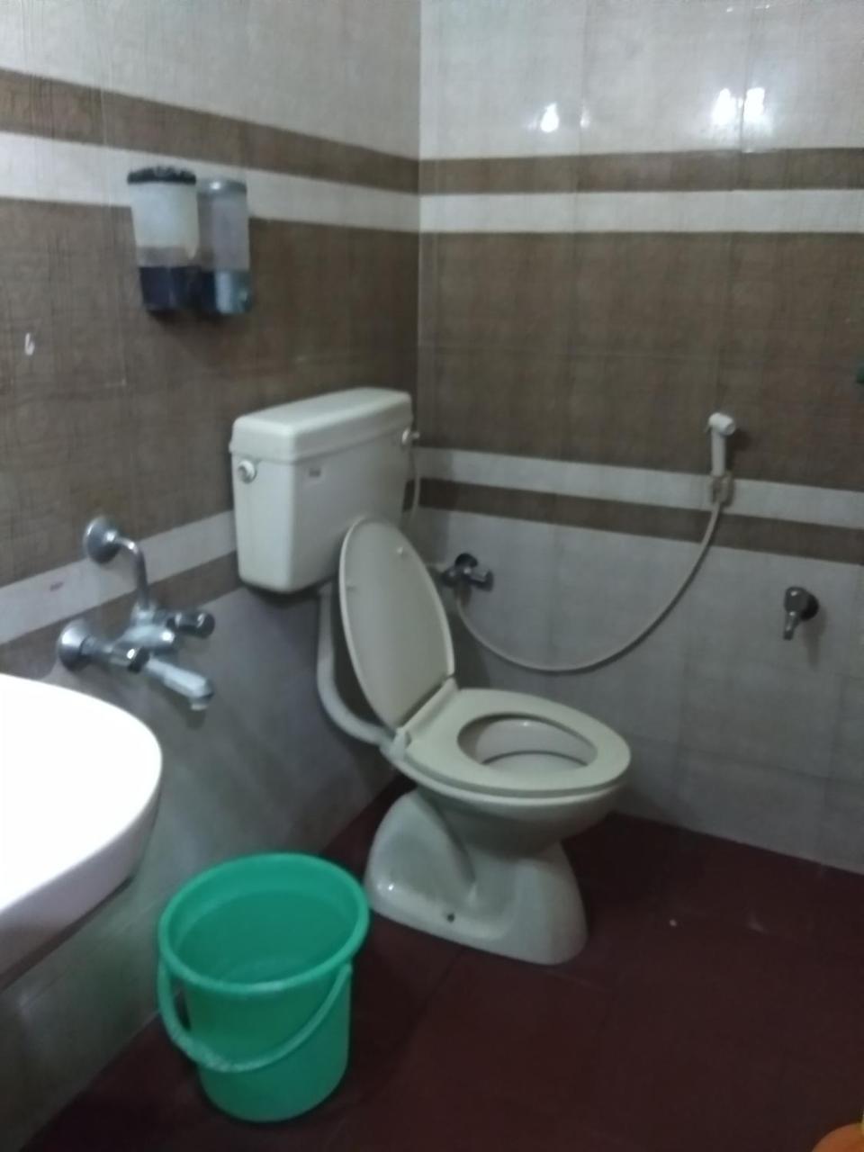 Sai Tirumala Residency 티루파티 외부 사진